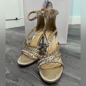 Jessica Simpson gold studded sandals size 38